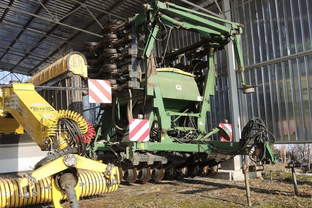 Ogłoszenie rolnicze: JOHN DEERE 750A - 6 M - 1999 ROK