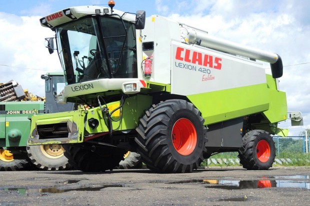 Ogłoszenie rolnicze: CLAAS LEXION 420 EVOLUTION - 2003 ROK