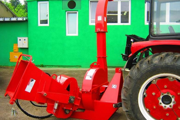 Ogłoszenie rolnicze: Rębak tarczowy BóBR92R: 4 noże tnące hydraulika, min 50kM