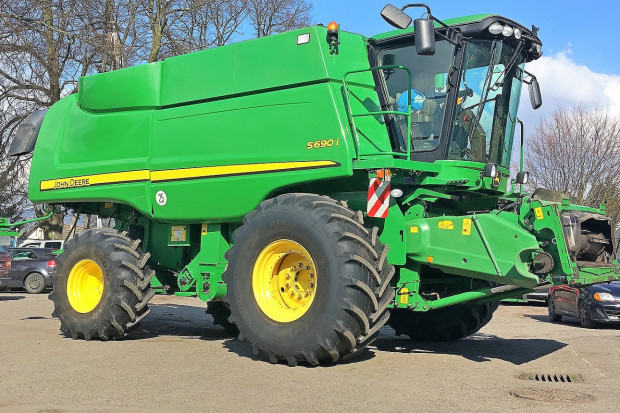 Ogłoszenie rolnicze: JOHN DEERE S690i - 9,15 M - SPROWADZONY - 2011 ROK