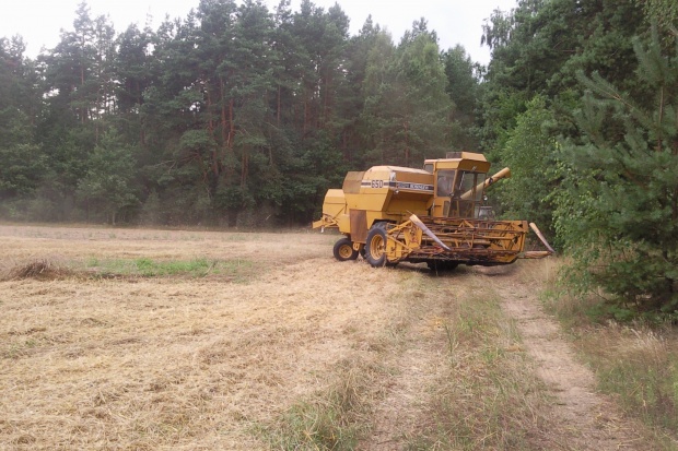 Ogłoszenie rolnicze: Kombajn zbożowy Sampo Rosenlew 650