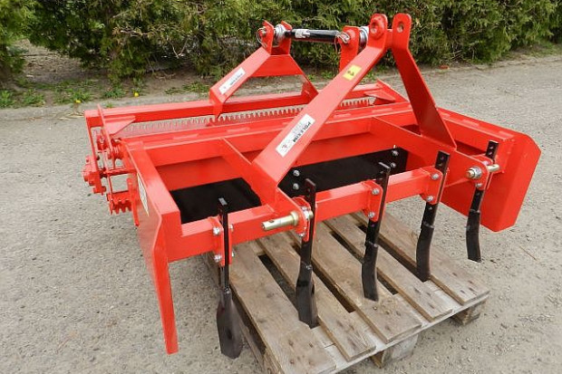 Ogłoszenie rolnicze: Niwelator, równiarka skrzyniowa z wałem strunowym, szerokość robocza 120 cm