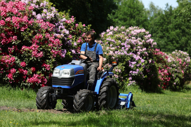 Ogłoszenie rolnicze: Ciągnik TM 3217 Iseki nie kubota yanmar mitsubishi B2420 B2261 B1241