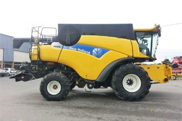 Ogłoszenie rolnicze: NEW HOLLAND CR 9080 ELEVATION - 4X4 - VARIFEED 9,15 M - 2011 ROK