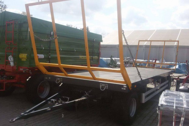 Ogłoszenie rolnicze: Przyczepa do przewozu bel WIELTON PRS-2S/S9