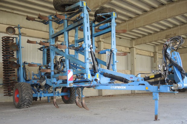 Ogłoszenie rolnicze: AGREGAT UPRAWOWY LEMKEN KARAT 9/600 KUA - 2011 ROK - 6 M