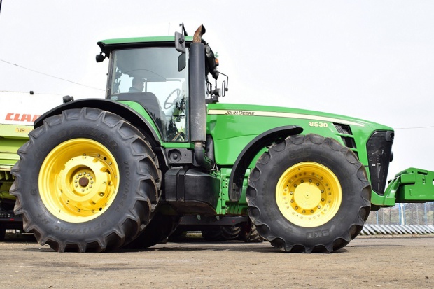 Ogłoszenie rolnicze: CIĄGNIK JOHN DEERE 8530 - 2007
