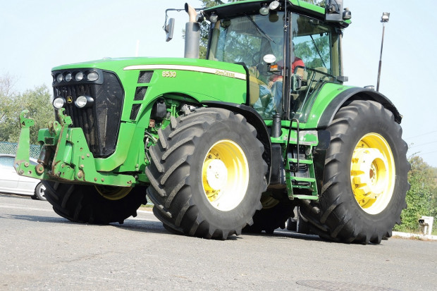 Ogłoszenie rolnicze: JOHN DEERE 8530 - 360 KM - TUZ - 2008 ROK