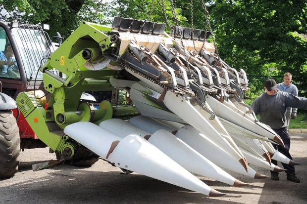 Ogłoszenie rolnicze: PRZYSTAWKA DO KUKURYDZY - CLAAS CONSPEED 8-75 FC - 2009 ROK