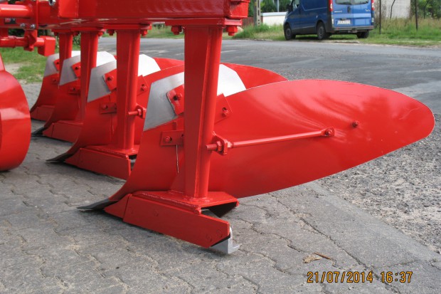 Ogłoszenie rolnicze: Pług zagonowy MAK35 U128/AWs! Transport gratis!! Odkładnie śrubowe!